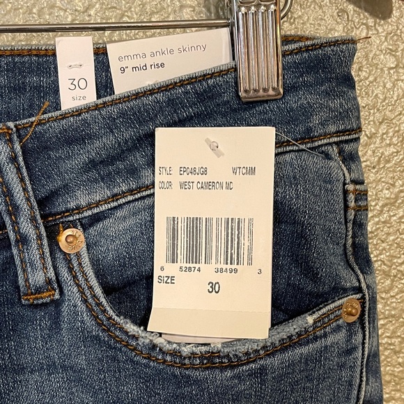 STS Blue Distressed Skinny Jeans - Picture 4 of 10